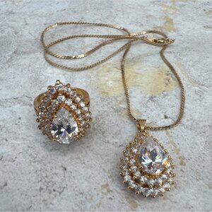 Vintage Pear Shaped Jewelry Set Ring Size 6.75 and Necklace Gift 14K HGE LIND